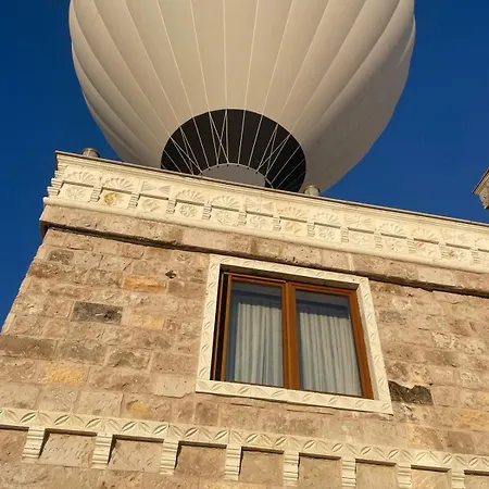 Проживание в семье Zeppelin Cappadocia